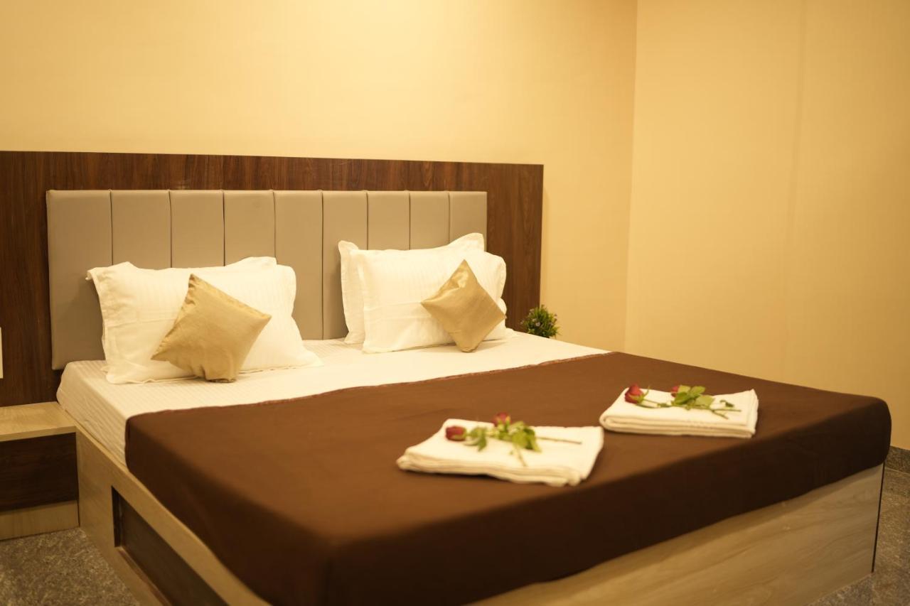 Hotel Sitara Inn Ratnāgiri 外观 照片